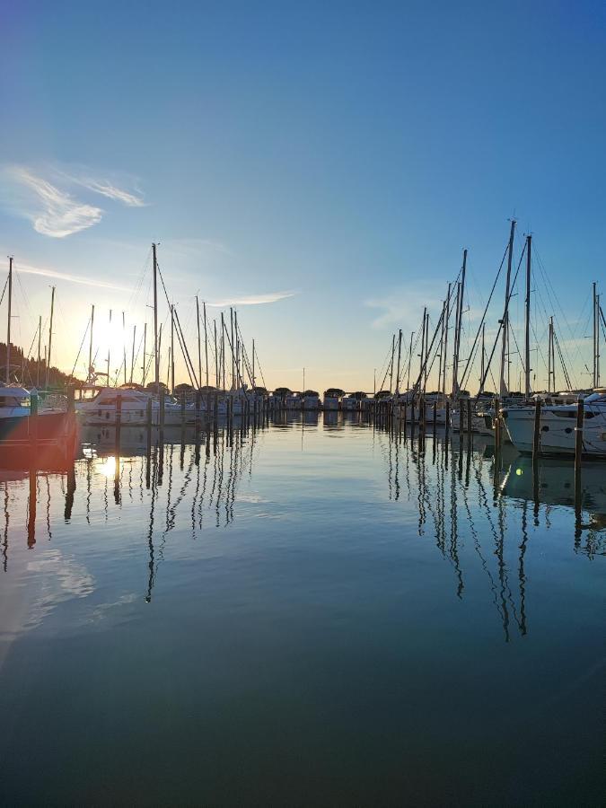 Villa Sea Lux Floating House Ajda Portorose Extérieur photo