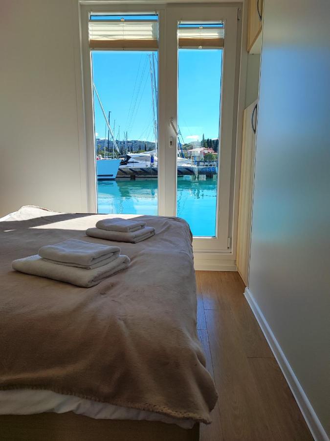Villa Sea Lux Floating House Ajda Portorose Extérieur photo