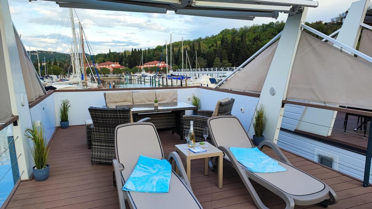 Villa Sea Lux Floating House Ajda Portorose Extérieur photo